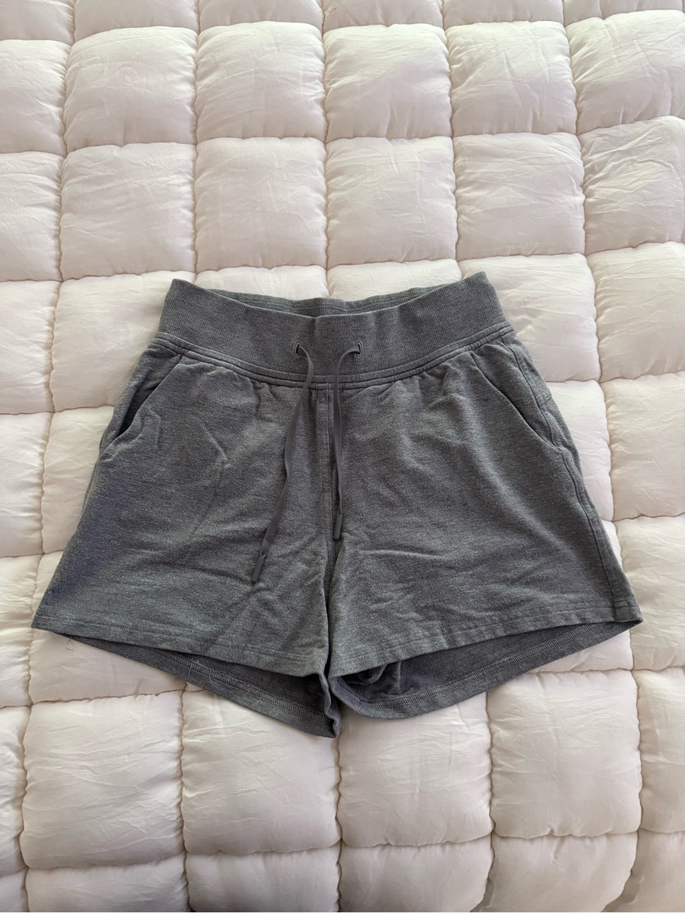lululemon shorts 3”